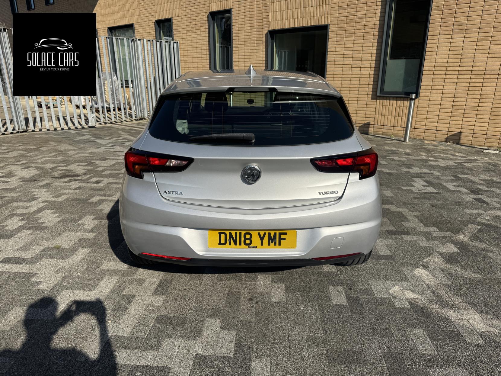 Vauxhall Astra 1.4i Turbo SRi Nav Hatchback 5dr Petrol Manual Euro 6 (150 ps)