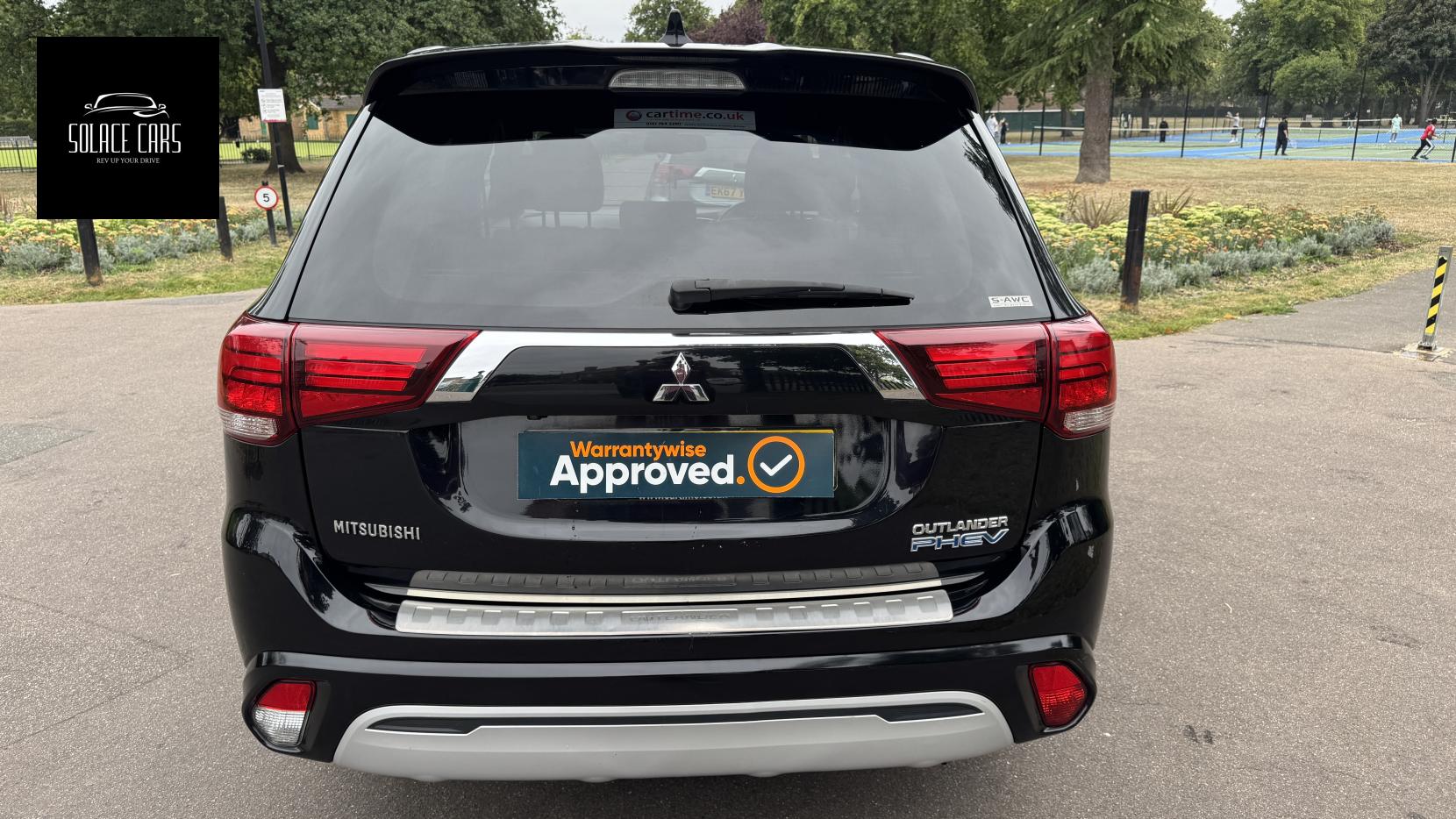 Mitsubishi Outlander 2.4h TwinMotor 13.8kWh 4h SUV 5dr Petrol Plug-in Hybrid CVT 4WD Euro 6 (s/s) (209 ps)
