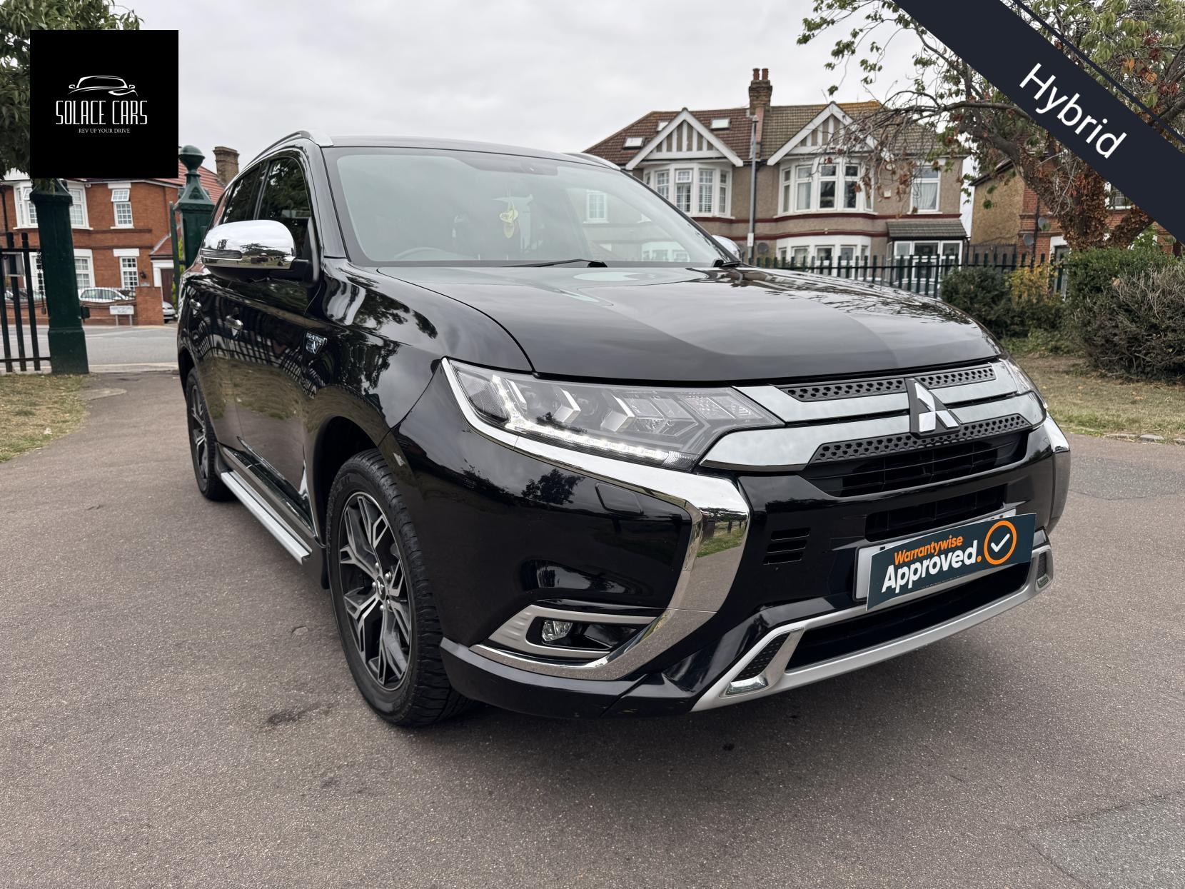 Mitsubishi Outlander 2.4h TwinMotor 13.8kWh 4h SUV 5dr Petrol Plug-in Hybrid CVT 4WD Euro 6 (s/s) (209 ps)