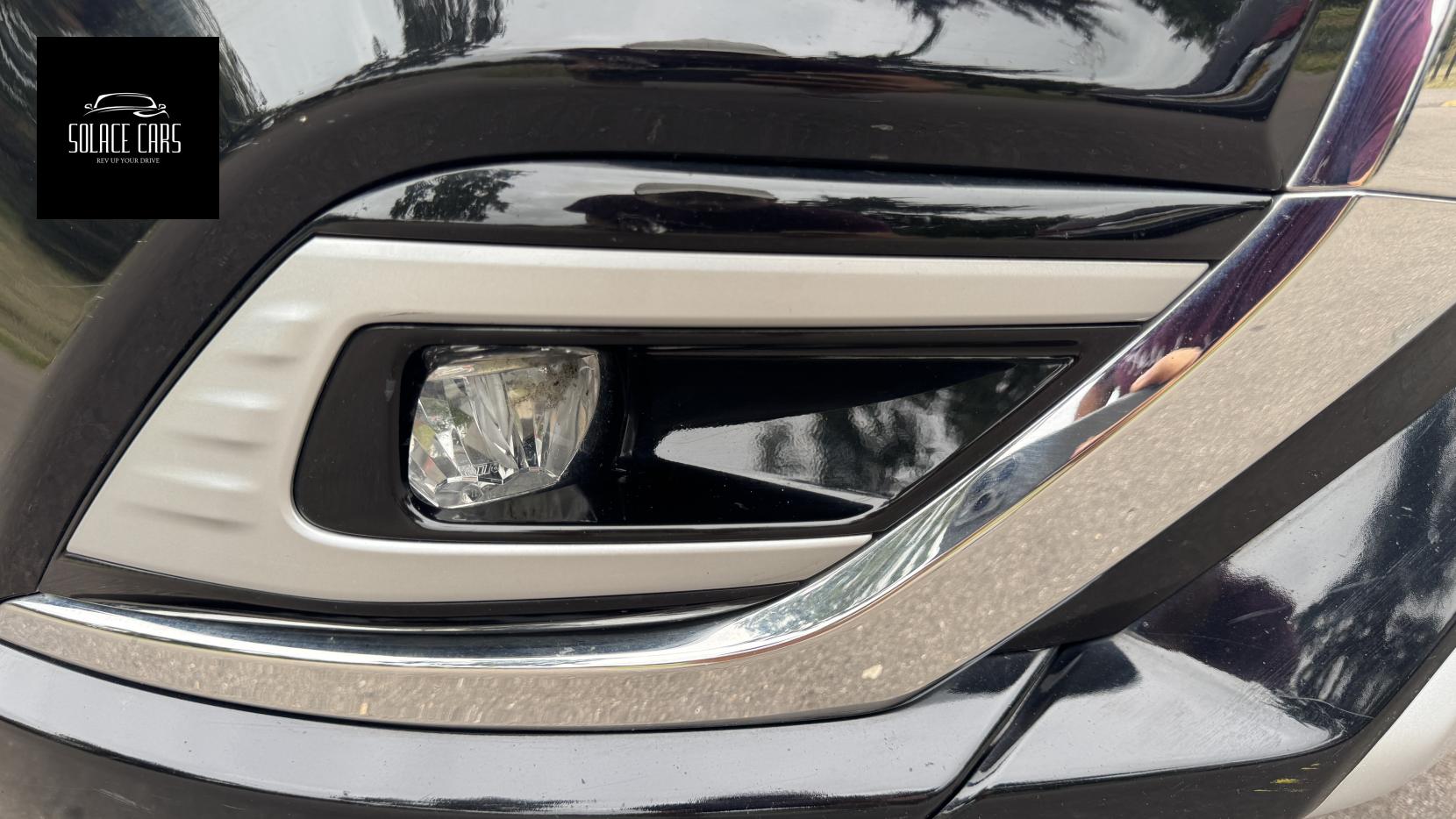 Mitsubishi Outlander 2.4h TwinMotor 13.8kWh 4h SUV 5dr Petrol Plug-in Hybrid CVT 4WD Euro 6 (s/s) (209 ps)