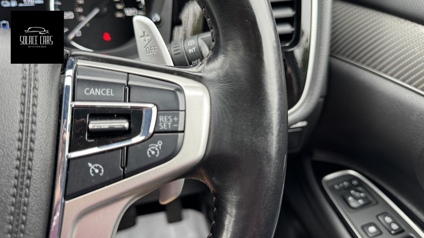 Mitsubishi Outlander 2.4h TwinMotor 13.8kWh 4h SUV 5dr Petrol Plug-in Hybrid CVT 4WD Euro 6 (s/s) (209 ps)