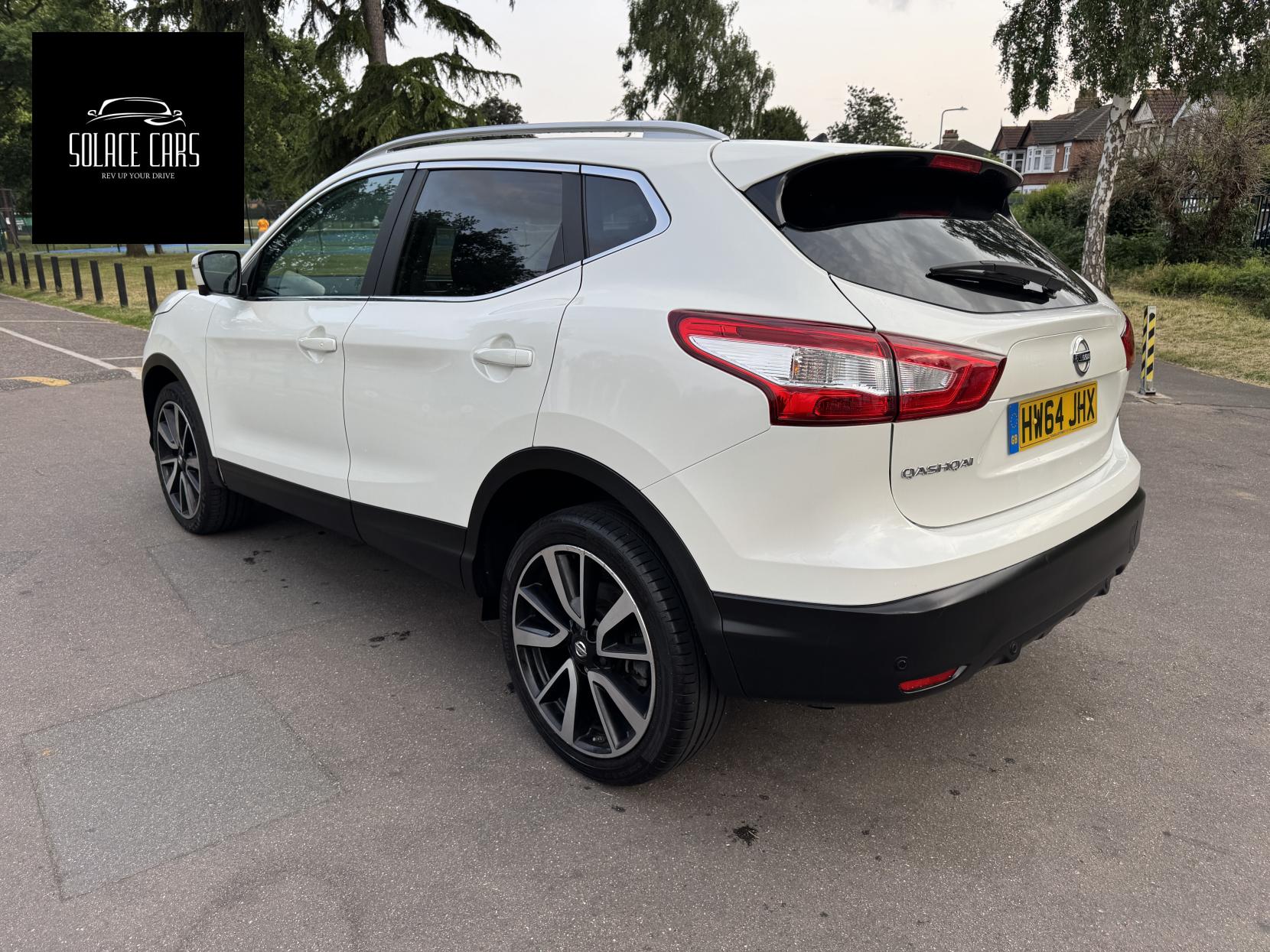 Nissan Qashqai 1.2 DIG-T Tekna SUV 5dr Petrol XTRON 2WD Euro 5 (s/s) (115 ps)