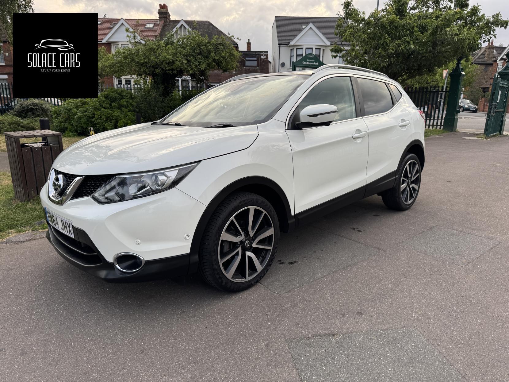 Nissan Qashqai 1.2 DIG-T Tekna SUV 5dr Petrol XTRON 2WD Euro 5 (s/s) (115 ps)