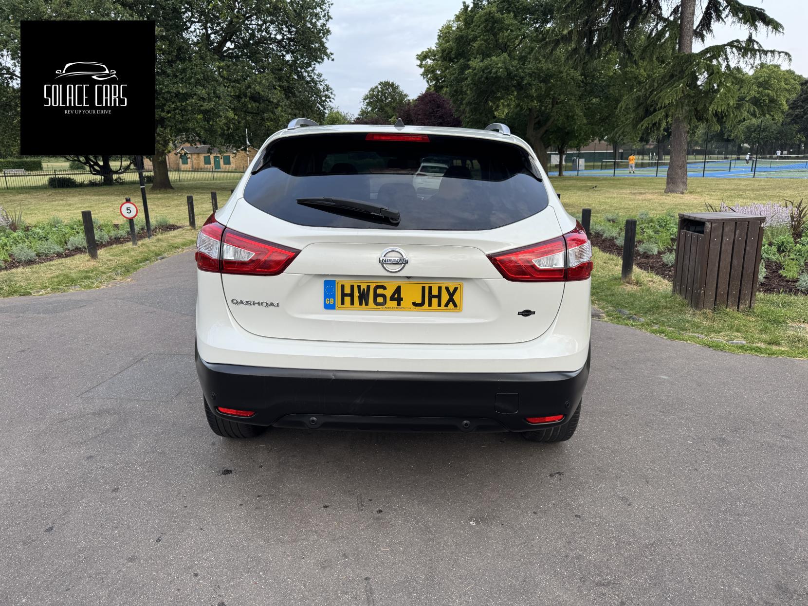 Nissan Qashqai 1.2 DIG-T Tekna SUV 5dr Petrol XTRON 2WD Euro 5 (s/s) (115 ps)