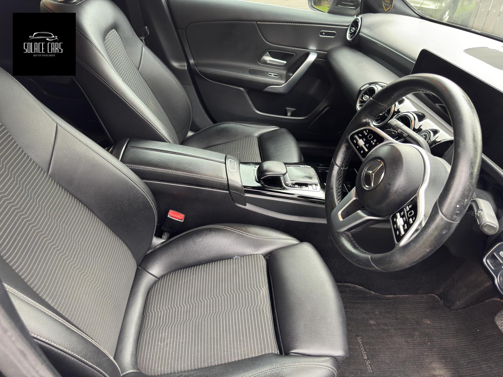 Mercedes-Benz A Class 1.5 A180d Sport (Executive) Hatchback 5dr Diesel 7G-DCT Euro 6 (s/s) (116 ps)