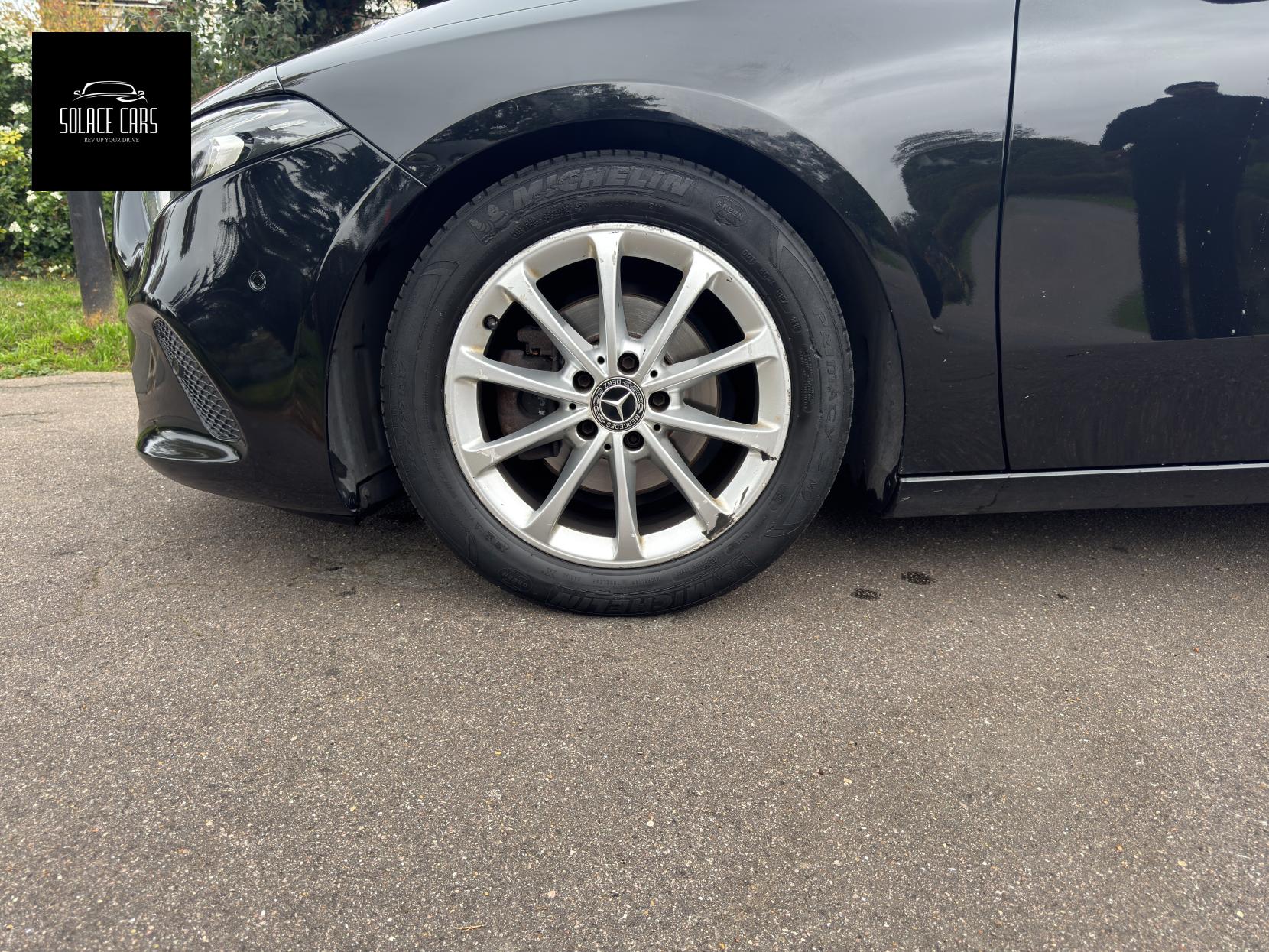Mercedes-Benz A Class 1.5 A180d Sport (Executive) Hatchback 5dr Diesel 7G-DCT Euro 6 (s/s) (116 ps)