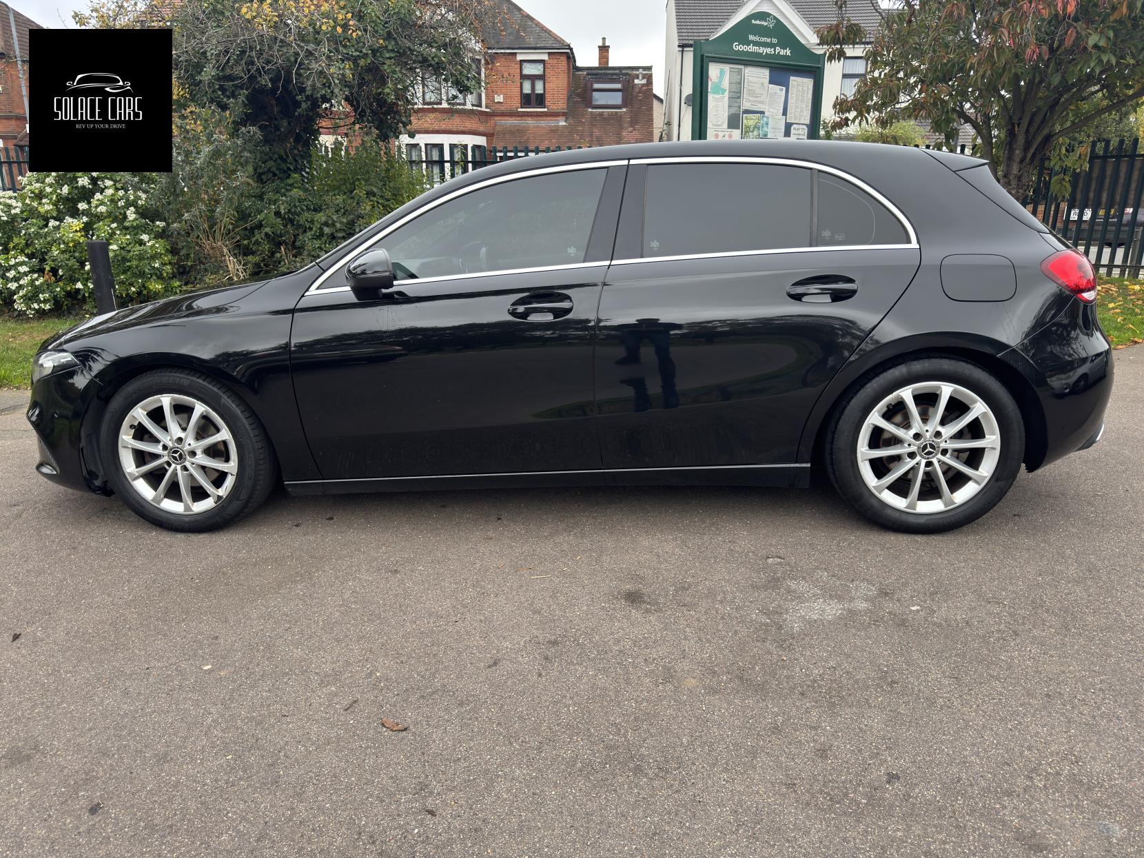 Mercedes-Benz A Class 1.5 A180d Sport (Executive) Hatchback 5dr Diesel 7G-DCT Euro 6 (s/s) (116 ps)