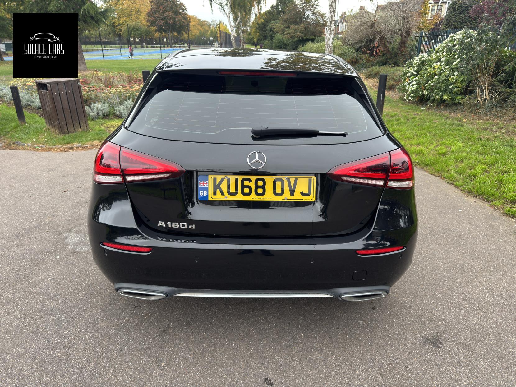 Mercedes-Benz A Class 1.5 A180d Sport (Executive) Hatchback 5dr Diesel 7G-DCT Euro 6 (s/s) (116 ps)
