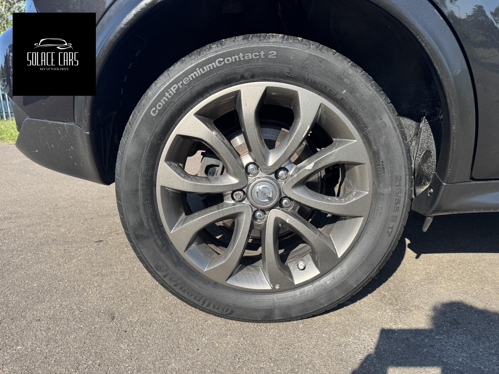 Nissan Juke 1.6 Tekna SUV 5dr Petrol XTRON Euro 5 (117 ps)