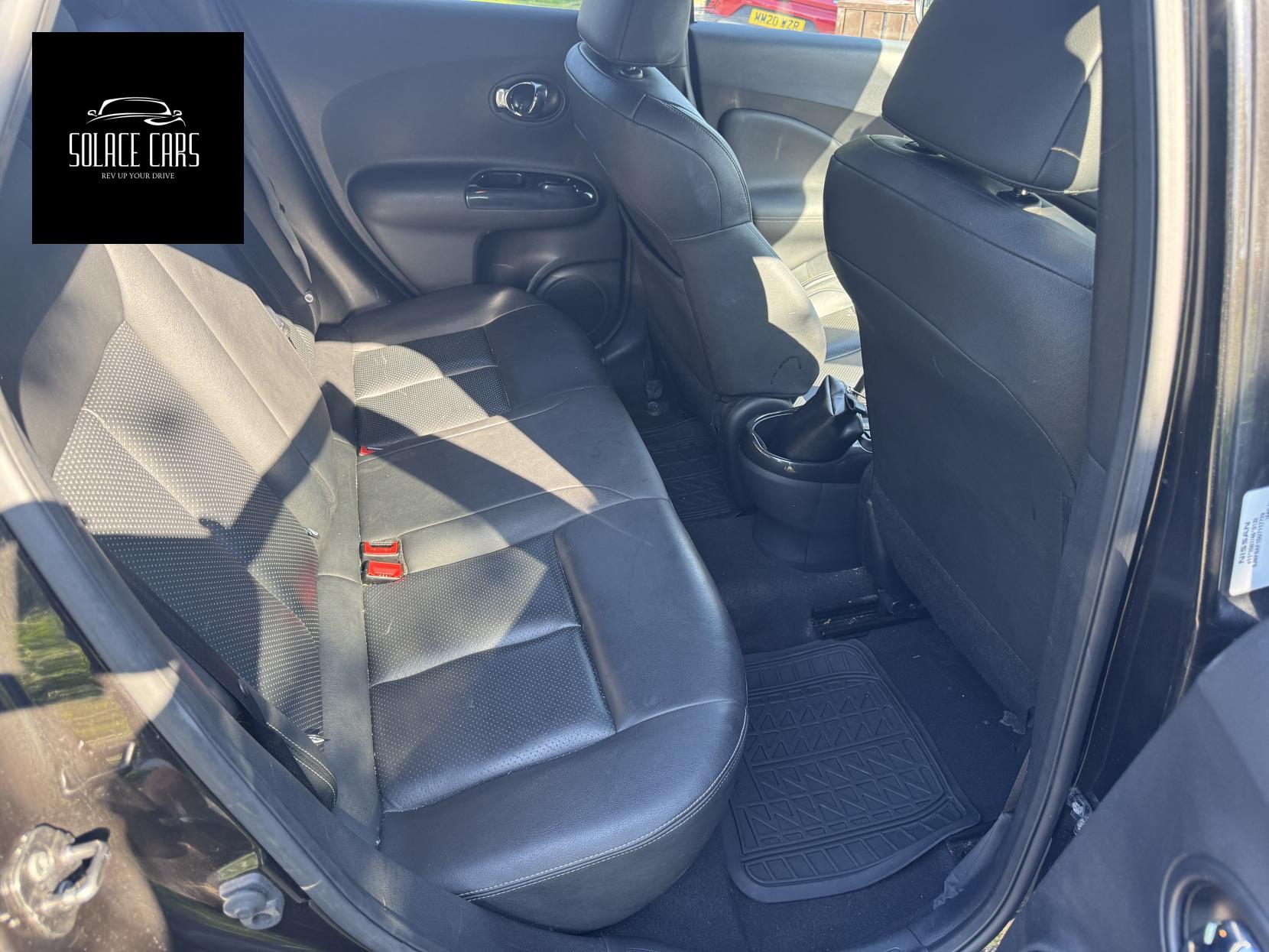 Nissan Juke 1.6 Tekna SUV 5dr Petrol XTRON Euro 5 (117 ps)