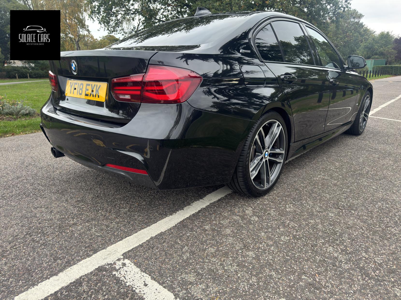 BMW 3 Series 2.0 330e 7.6kWh M Sport Shadow Edition Saloon 4dr Petrol Plug-in Hybrid Auto Euro 6 (s/s) (252 ps)