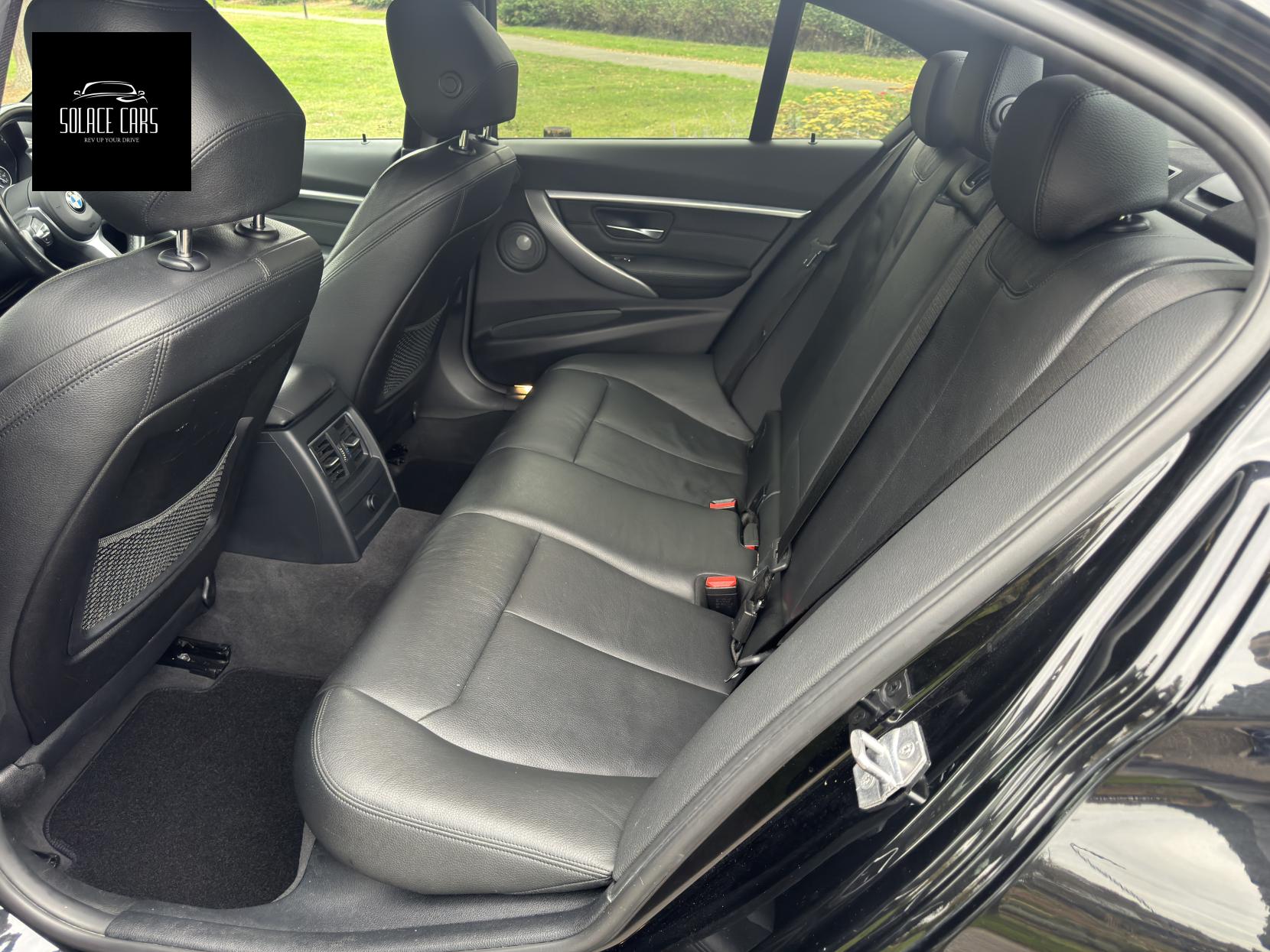 BMW 3 Series 2.0 330e 7.6kWh M Sport Shadow Edition Saloon 4dr Petrol Plug-in Hybrid Auto Euro 6 (s/s) (252 ps)