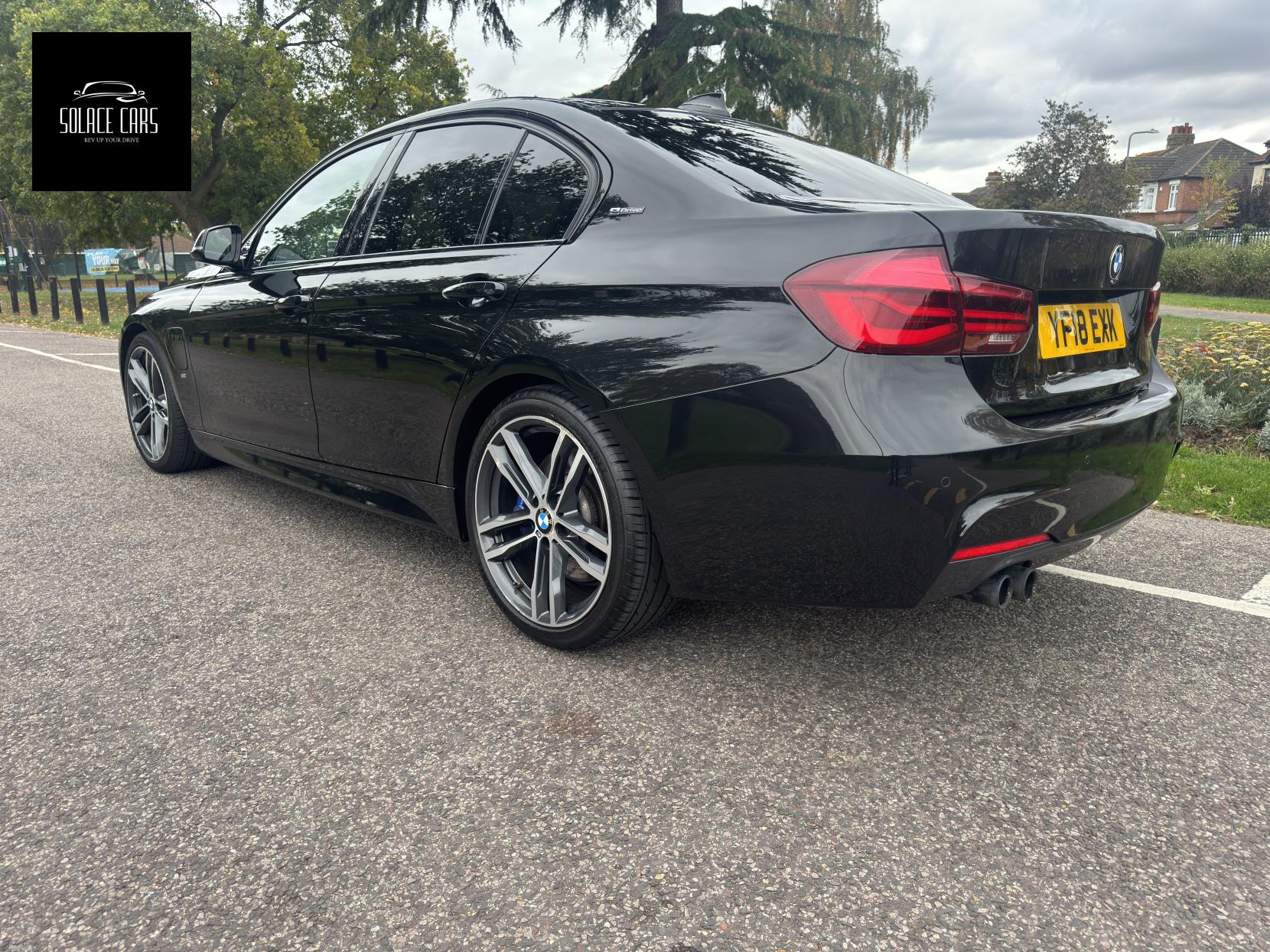 BMW 3 Series 2.0 330e 7.6kWh M Sport Shadow Edition Saloon 4dr Petrol Plug-in Hybrid Auto Euro 6 (s/s) (252 ps)