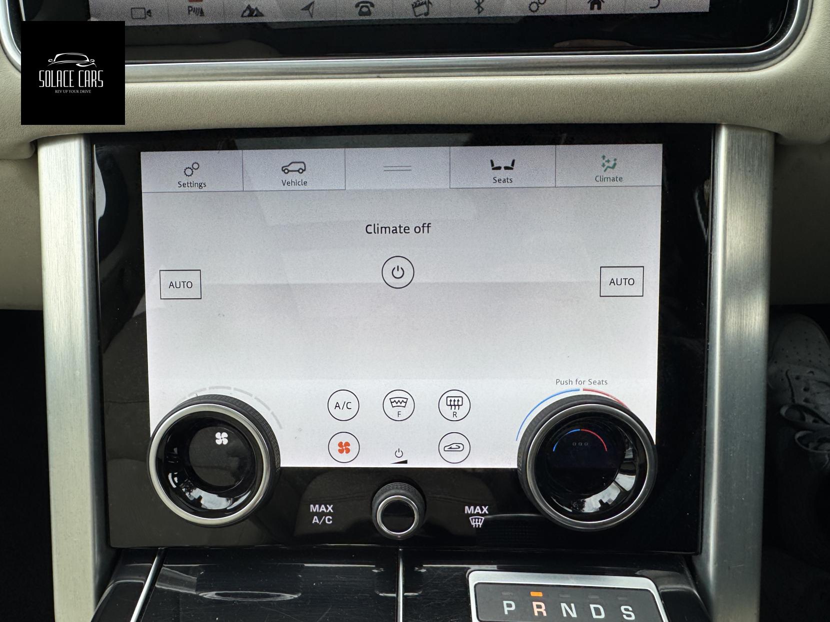 Land Rover Range Rover 2.0 P400e 12.4kWh GPF Vogue SUV 5dr Petrol Plug-in Hybrid Auto 4WD Euro 6 (s/s) (404 ps)