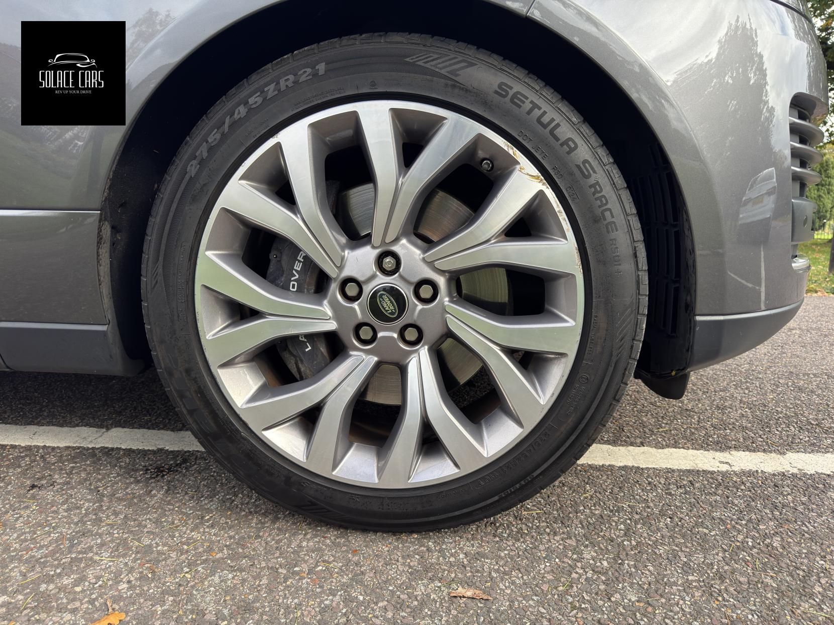Land Rover Range Rover 2.0 P400e 12.4kWh GPF Vogue SUV 5dr Petrol Plug-in Hybrid Auto 4WD Euro 6 (s/s) (404 ps)