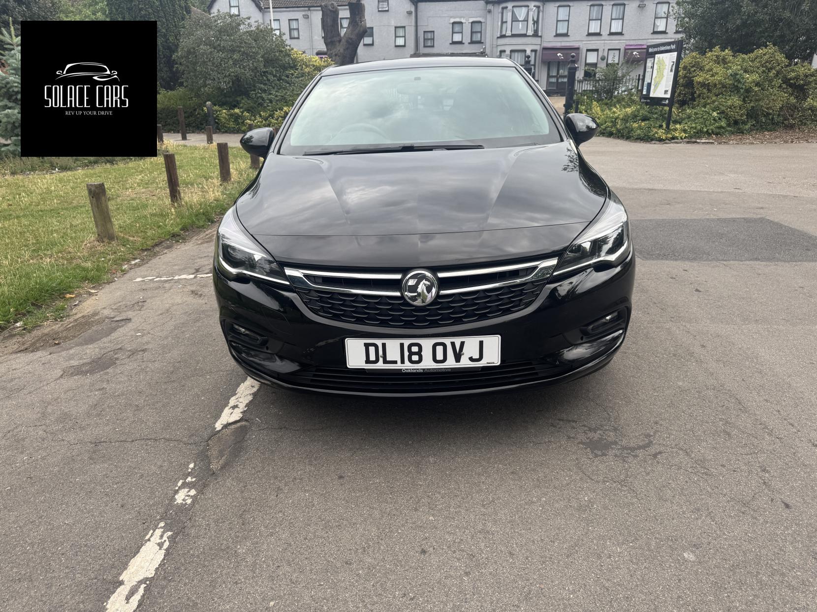 Vauxhall Astra 1.0i Turbo ecoTEC Design Hatchback 5dr Petrol Manual Euro 6 (s/s) (105 ps)