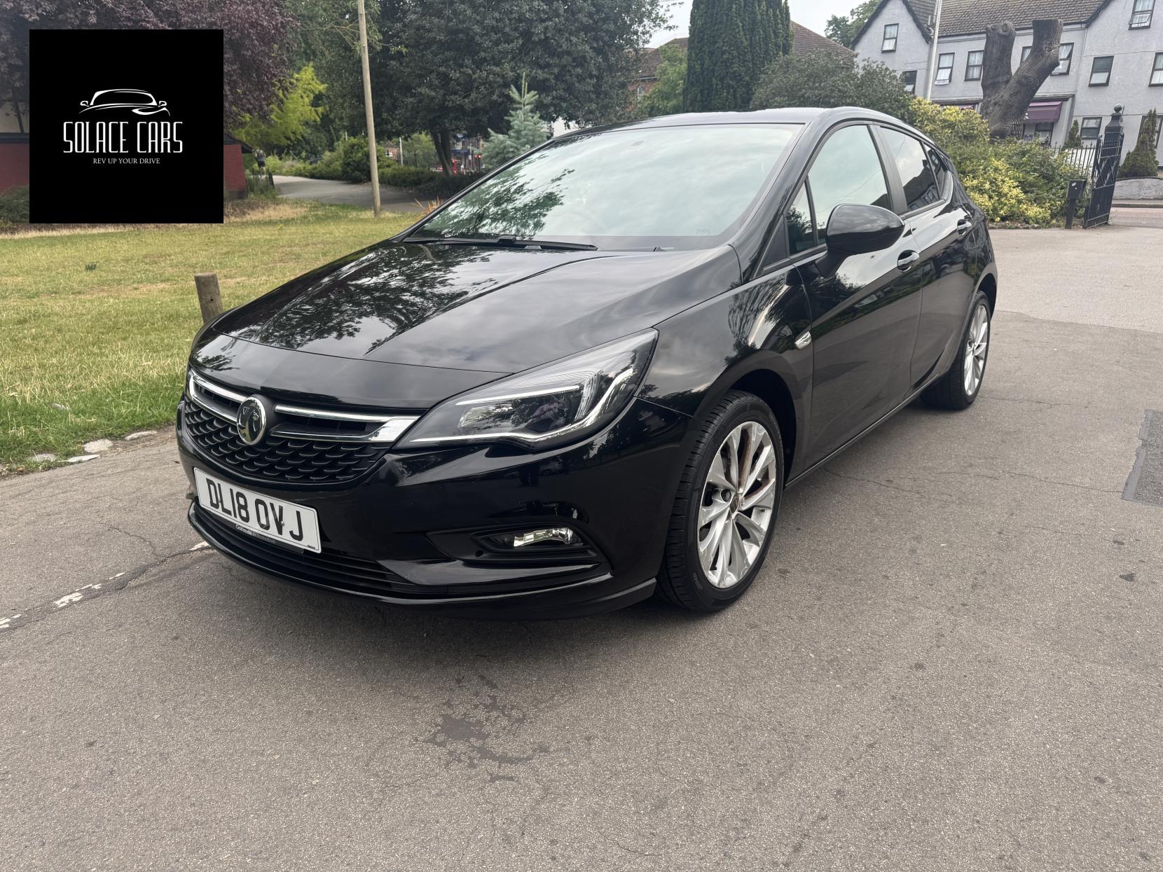 Vauxhall Astra 1.0i Turbo ecoTEC Design Hatchback 5dr Petrol Manual Euro 6 (s/s) (105 ps)
