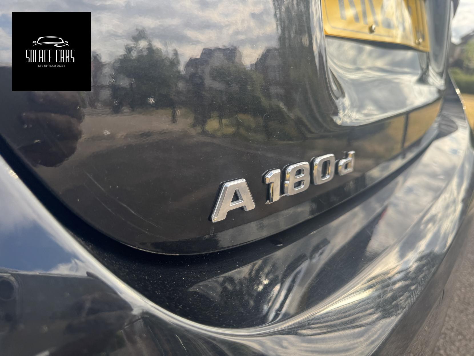 Mercedes-Benz A Class 1.5 A180d AMG Line (Executive) Hatchback 5dr Diesel 7G-DCT Euro 6 (s/s) (116 ps)