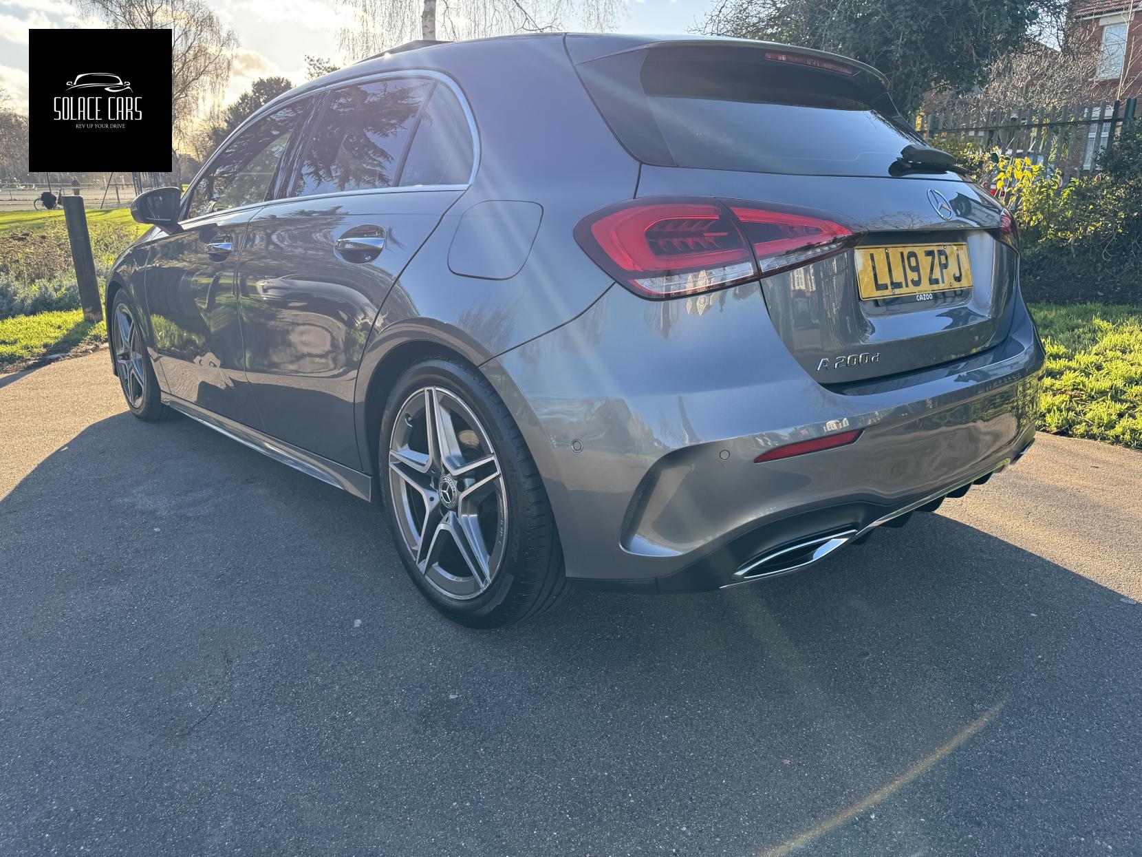 Mercedes-Benz A Class 2.0 A200d AMG Line (Premium Plus) Hatchback 5dr Diesel 8G-DCT Euro 6 (s/s) (150 ps)