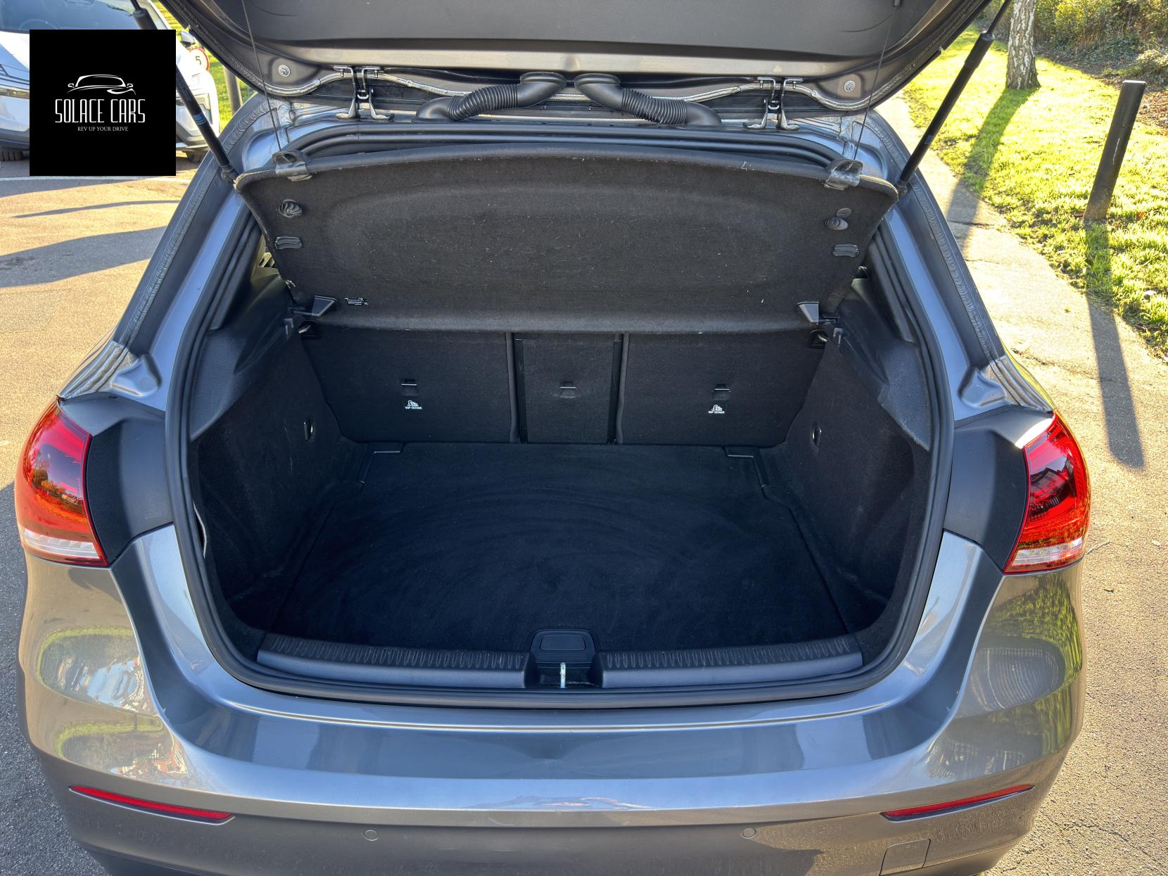 Mercedes-Benz A Class 2.0 A200d AMG Line (Premium Plus) Hatchback 5dr Diesel 8G-DCT Euro 6 (s/s) (150 ps)