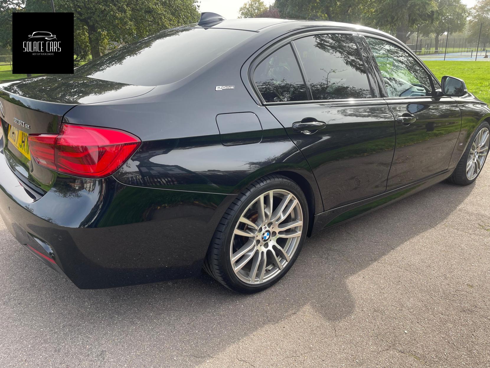 BMW 3 Series 2.0 330e 7.6kWh M Sport Saloon 4dr Petrol Plug-in Hybrid Auto Euro 6 (s/s) (252 ps)