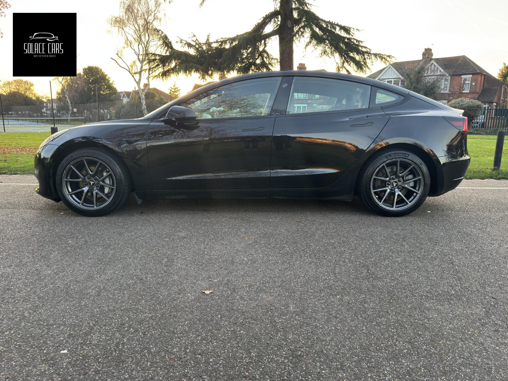 Tesla Model 3 (Dual Motor) Long Range Saloon 4dr Electric Auto 4WDE (346 ps)